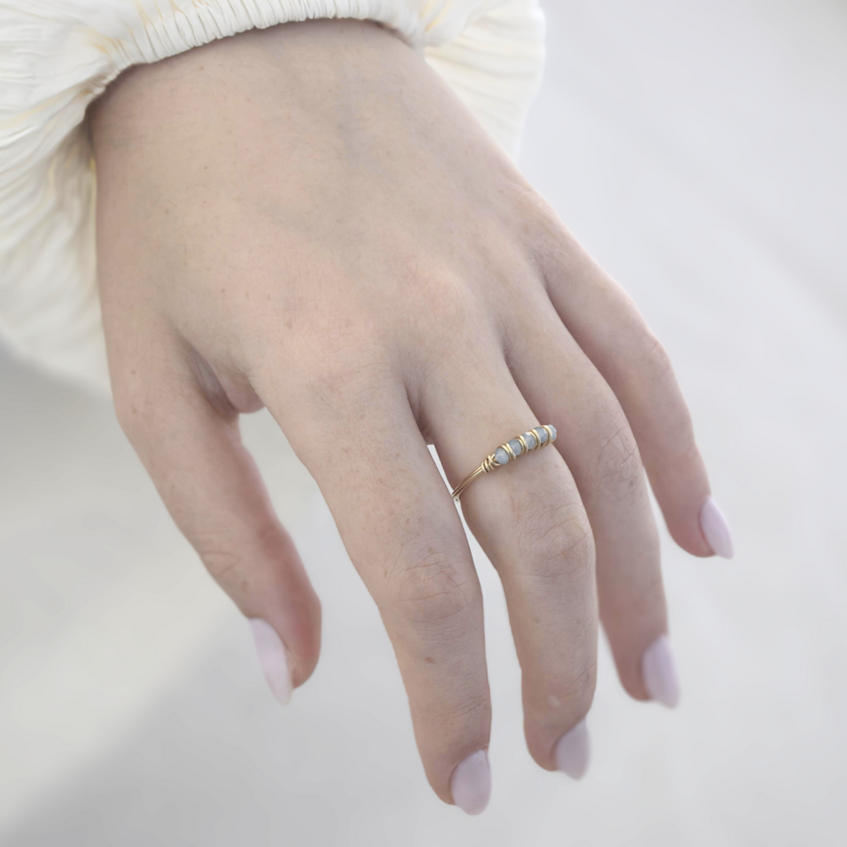 טבעת קשת אקוומרין