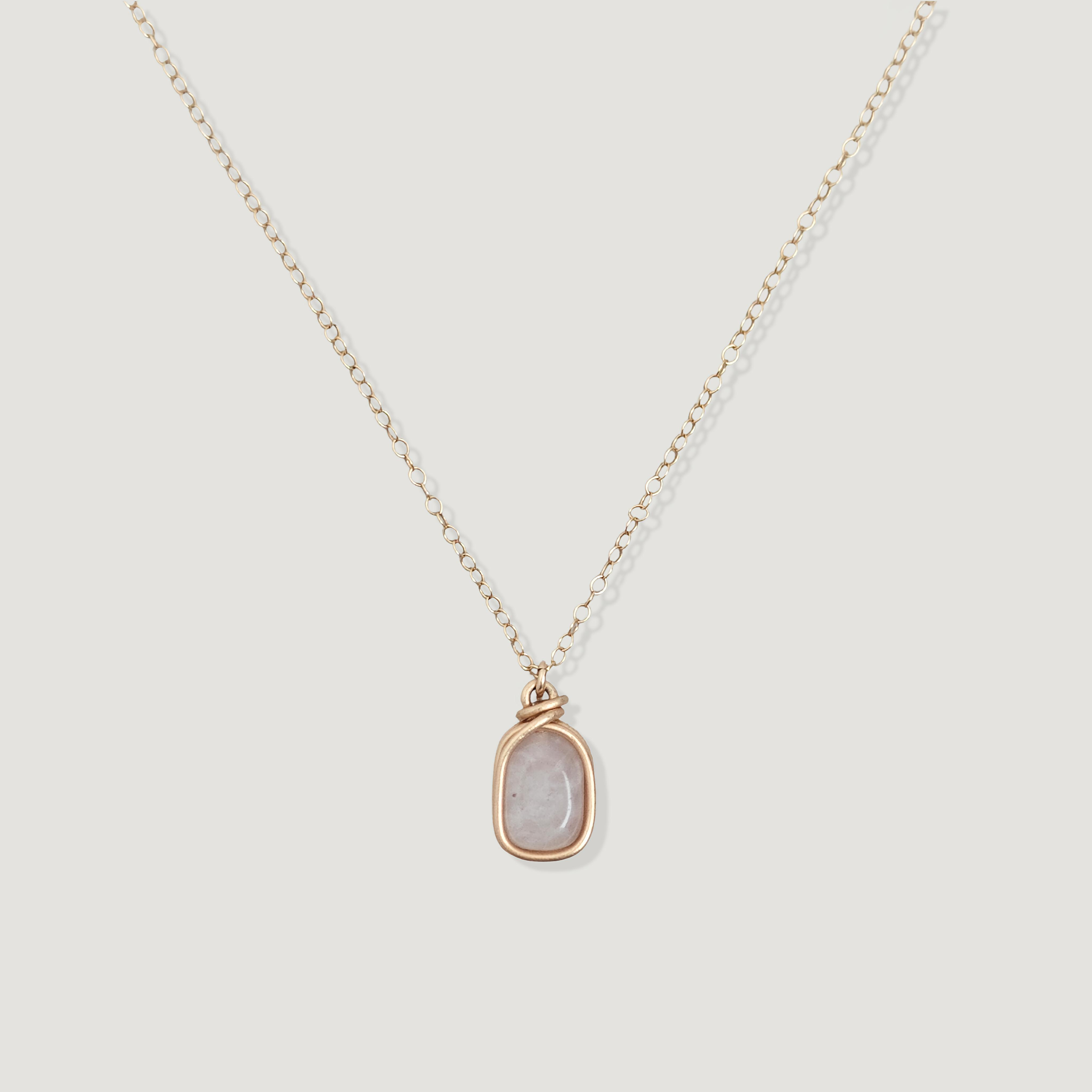 שרשרת שחר רוז קוורץ