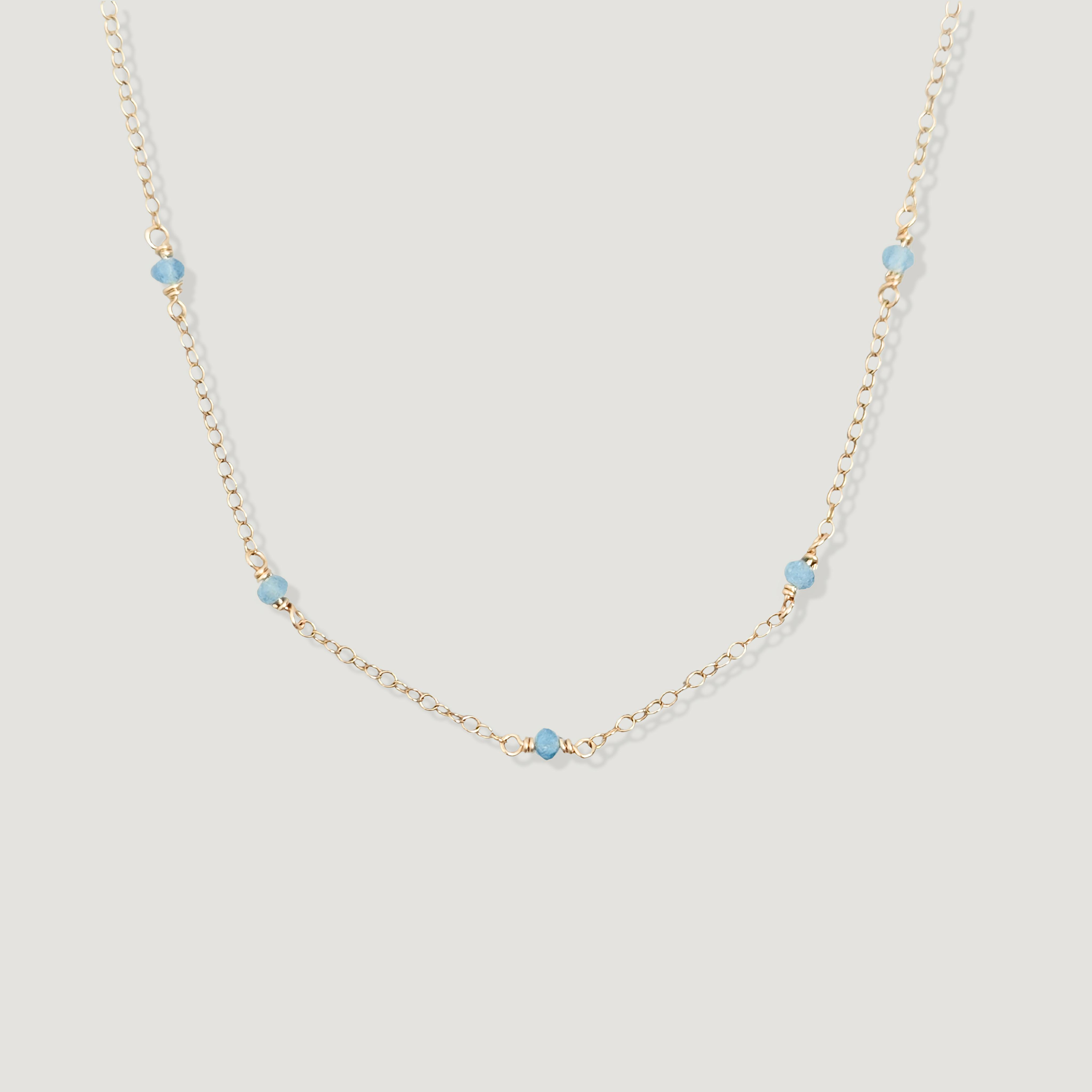 שרשרת אור אקוומרין