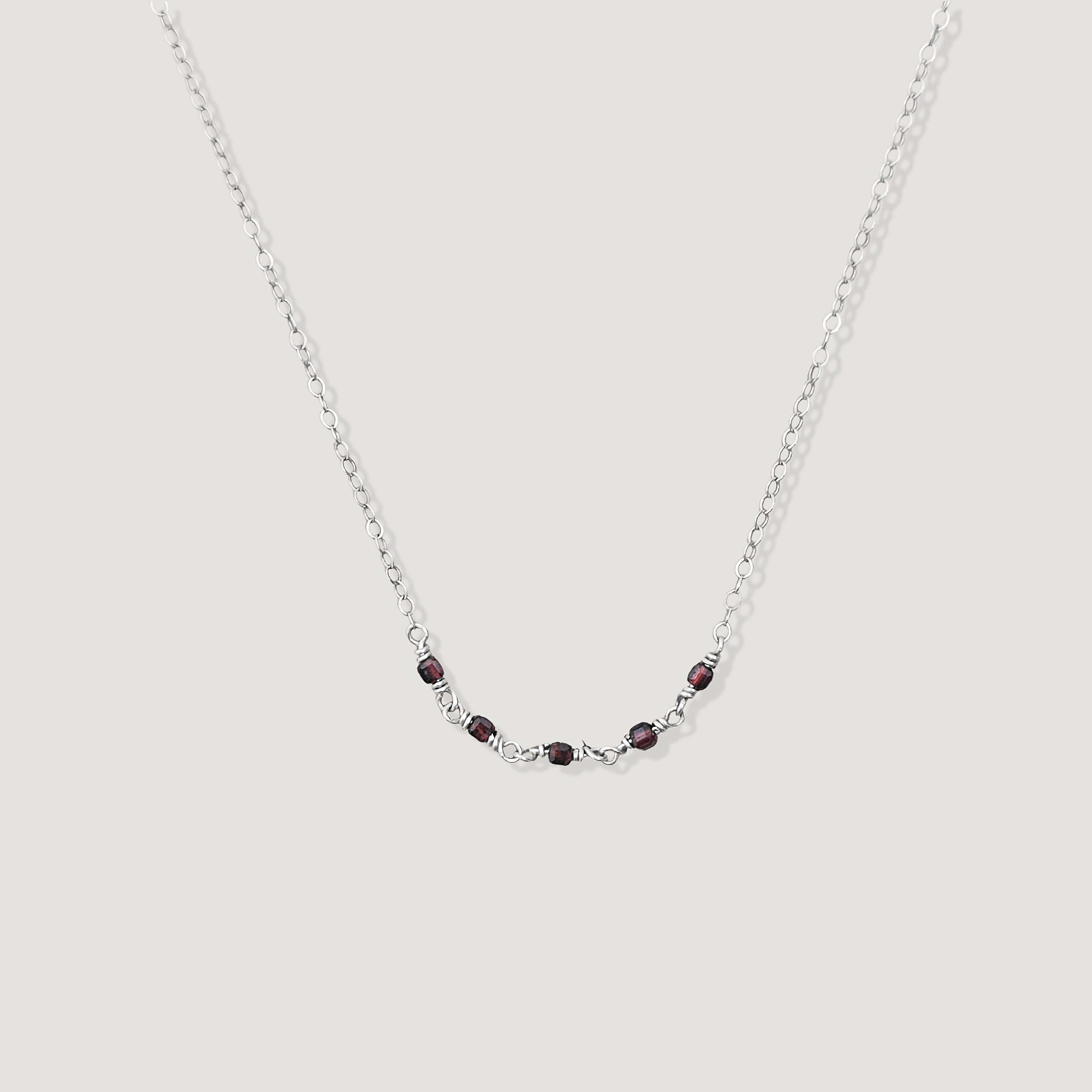 שרשרת קשת גרנט אדום