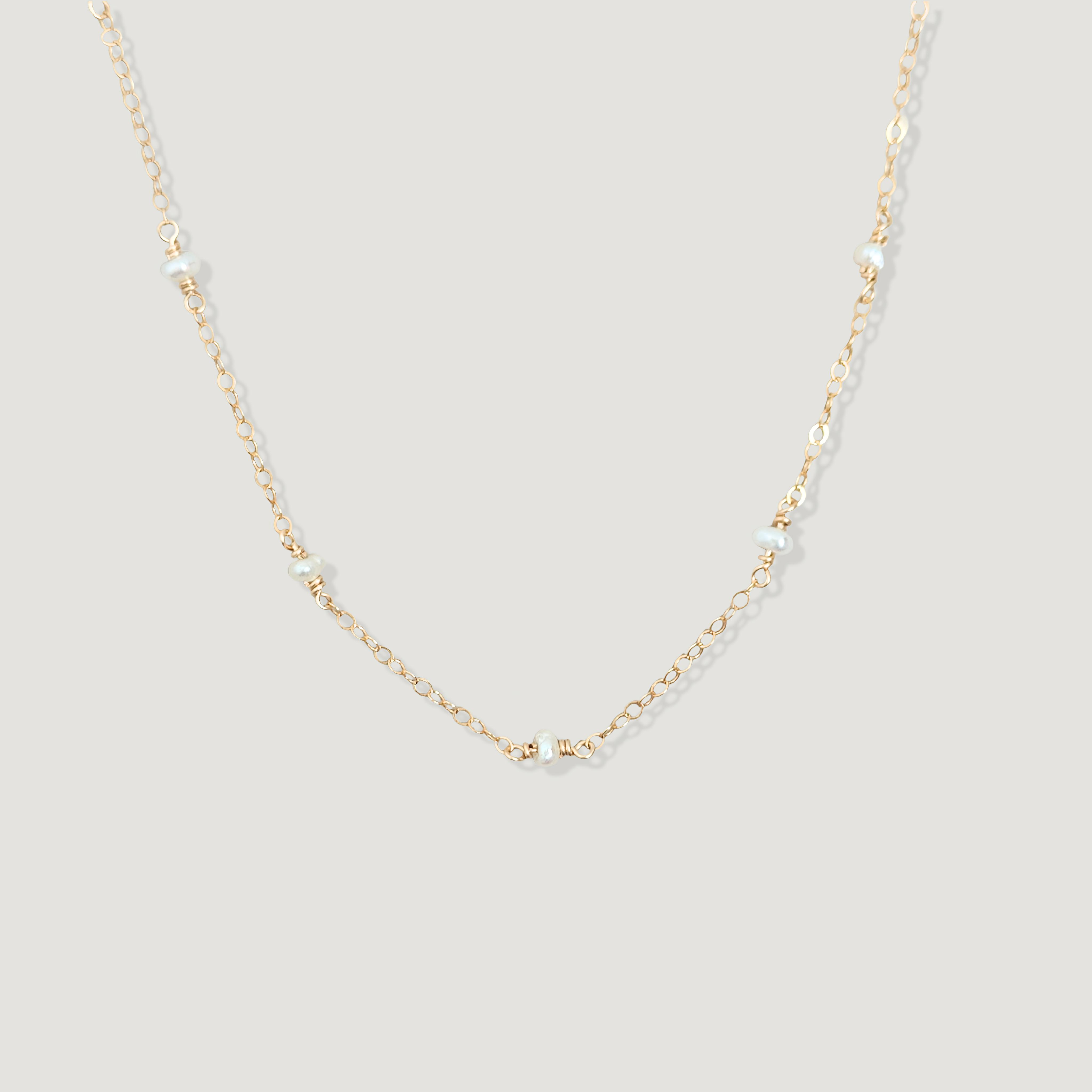 שרשרת אור פנינה