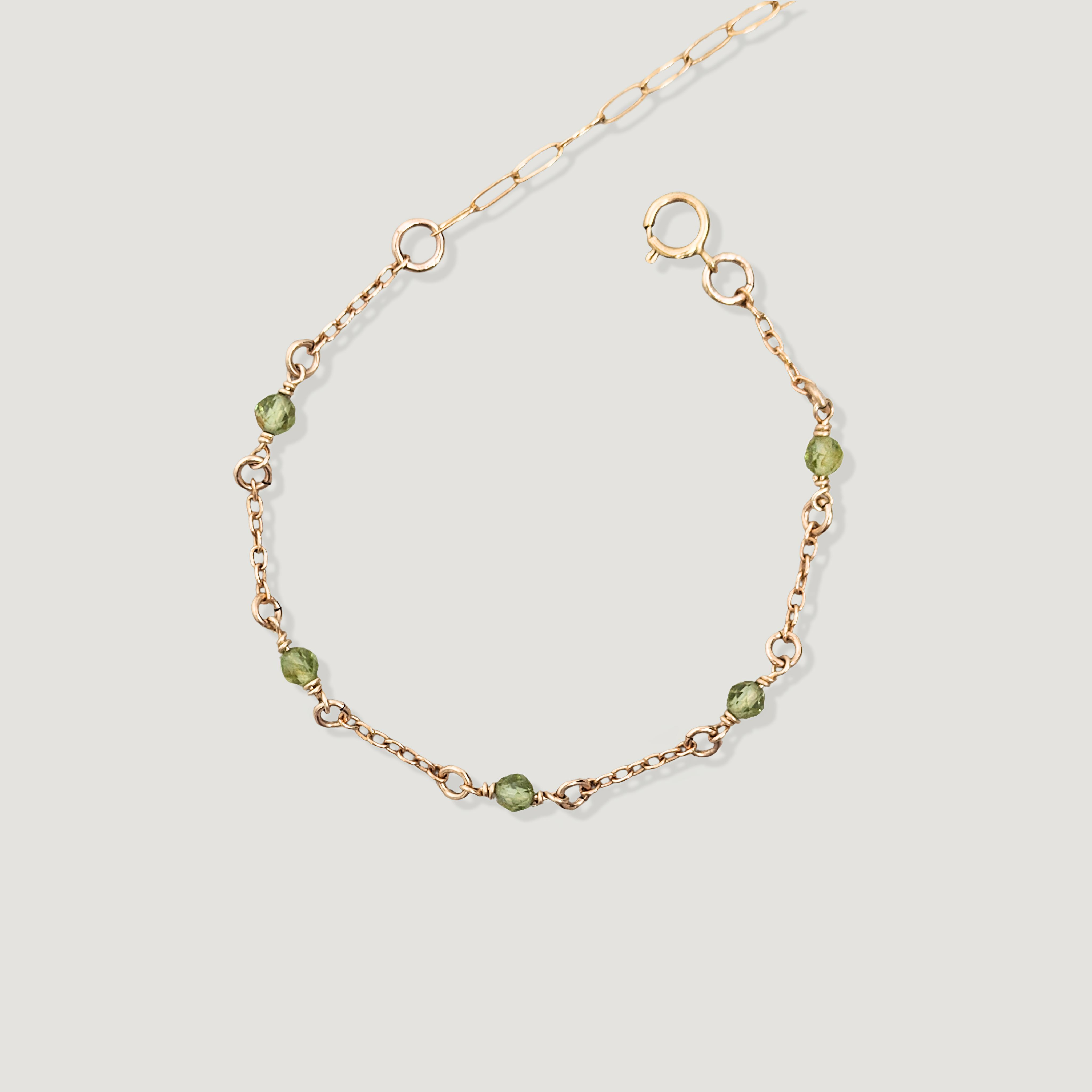 צמיד אור פרידוט