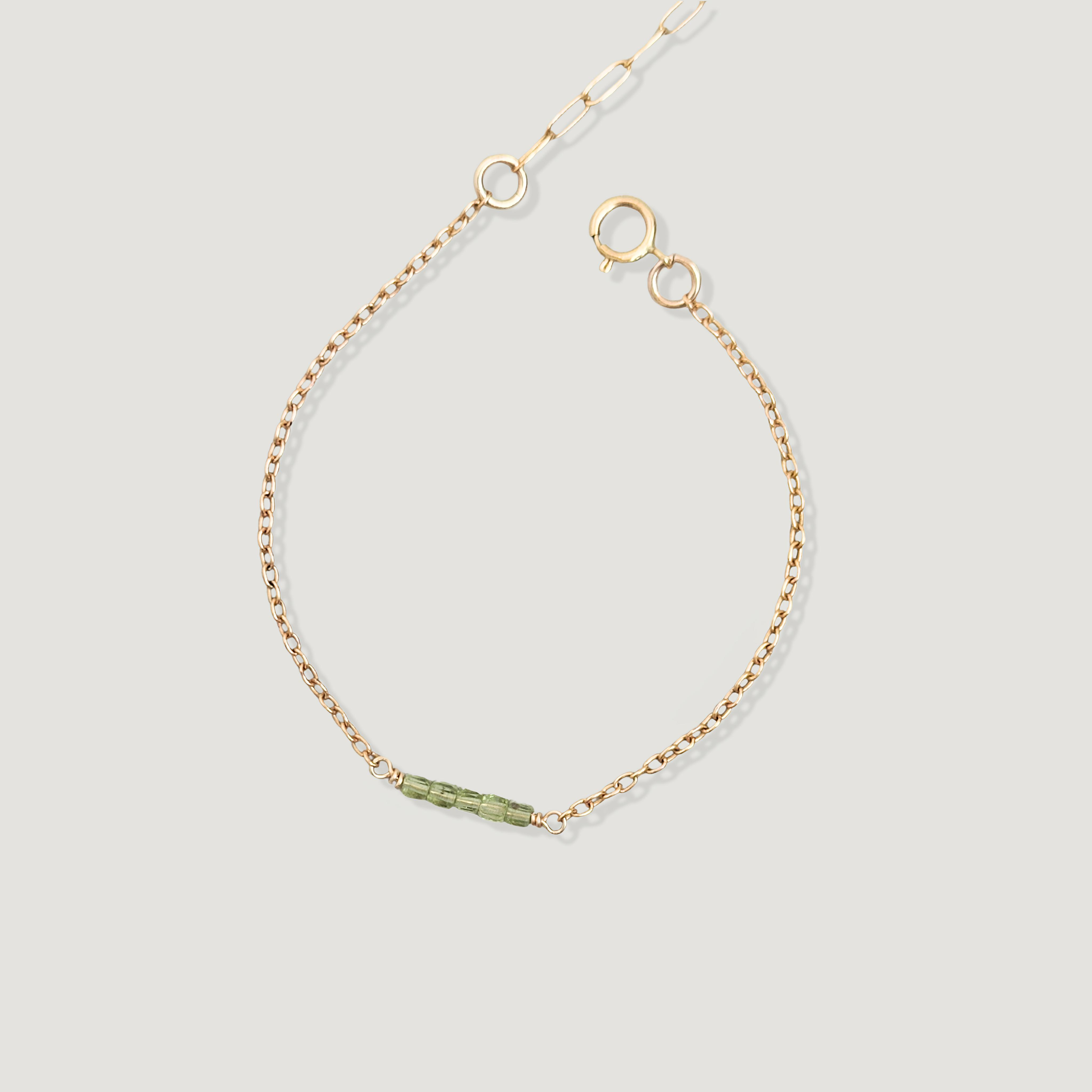 צמיד קשת לינארי פרידוט