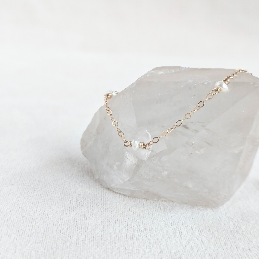 שרשרת אור פנינה