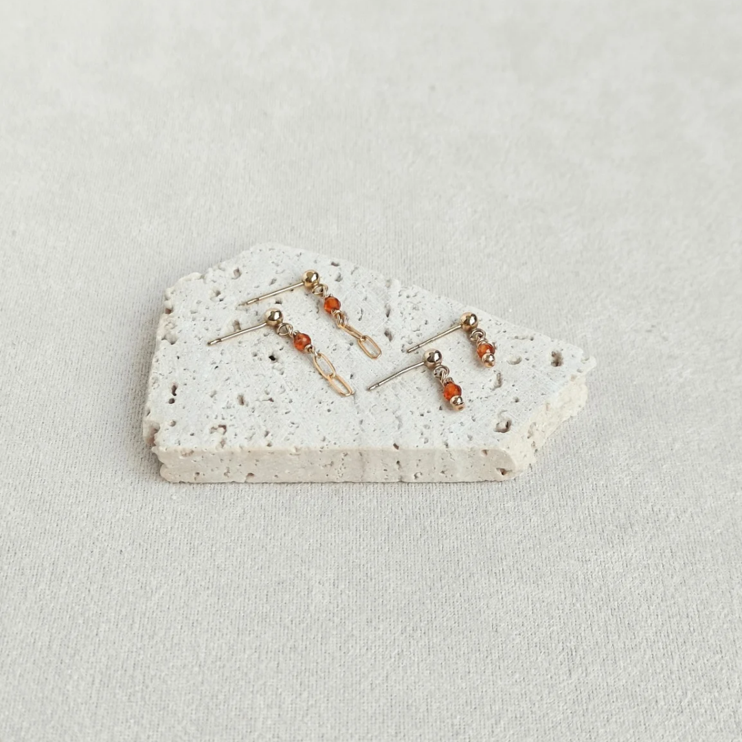 סט עגילים אור גרנט כתום