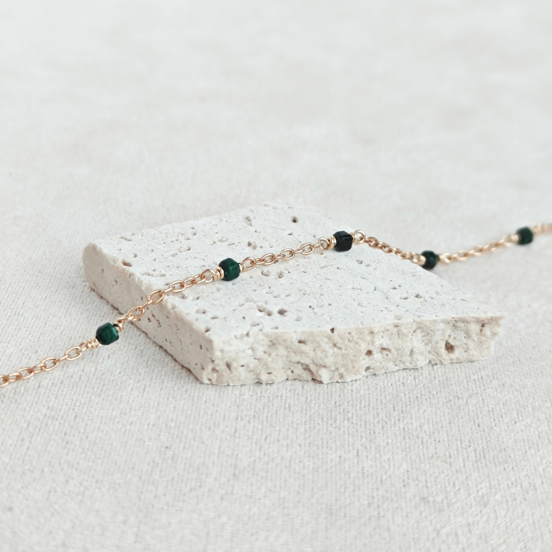 צמיד אור מלכית