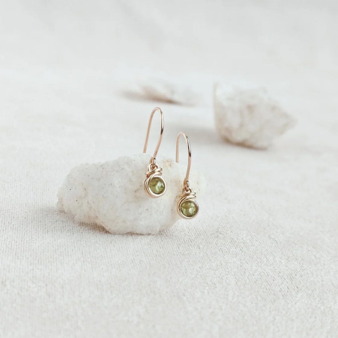 עגילים תלויים בר פרידוט