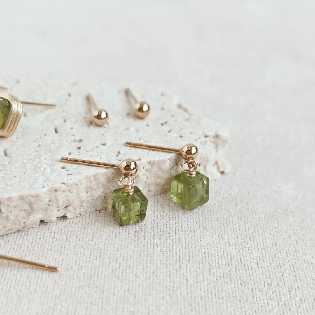 סט עגילים פז פרידוט