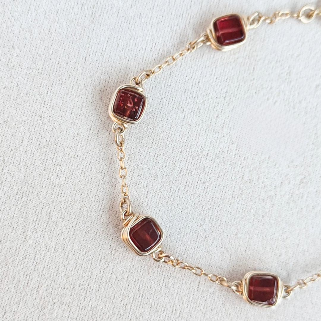 צמיד פז גרנט אדום