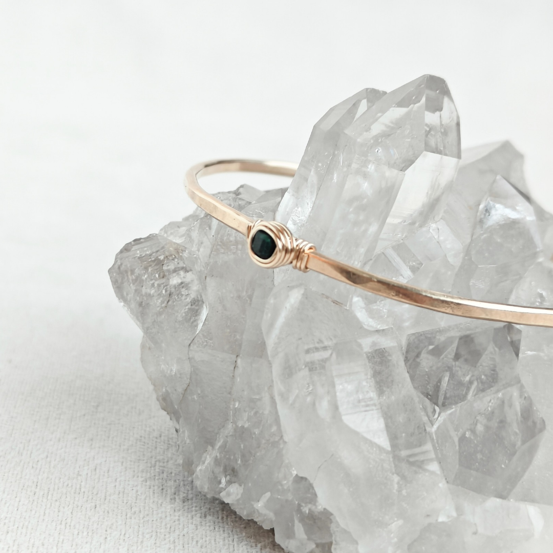 צמיד קשיח נגה מלכית