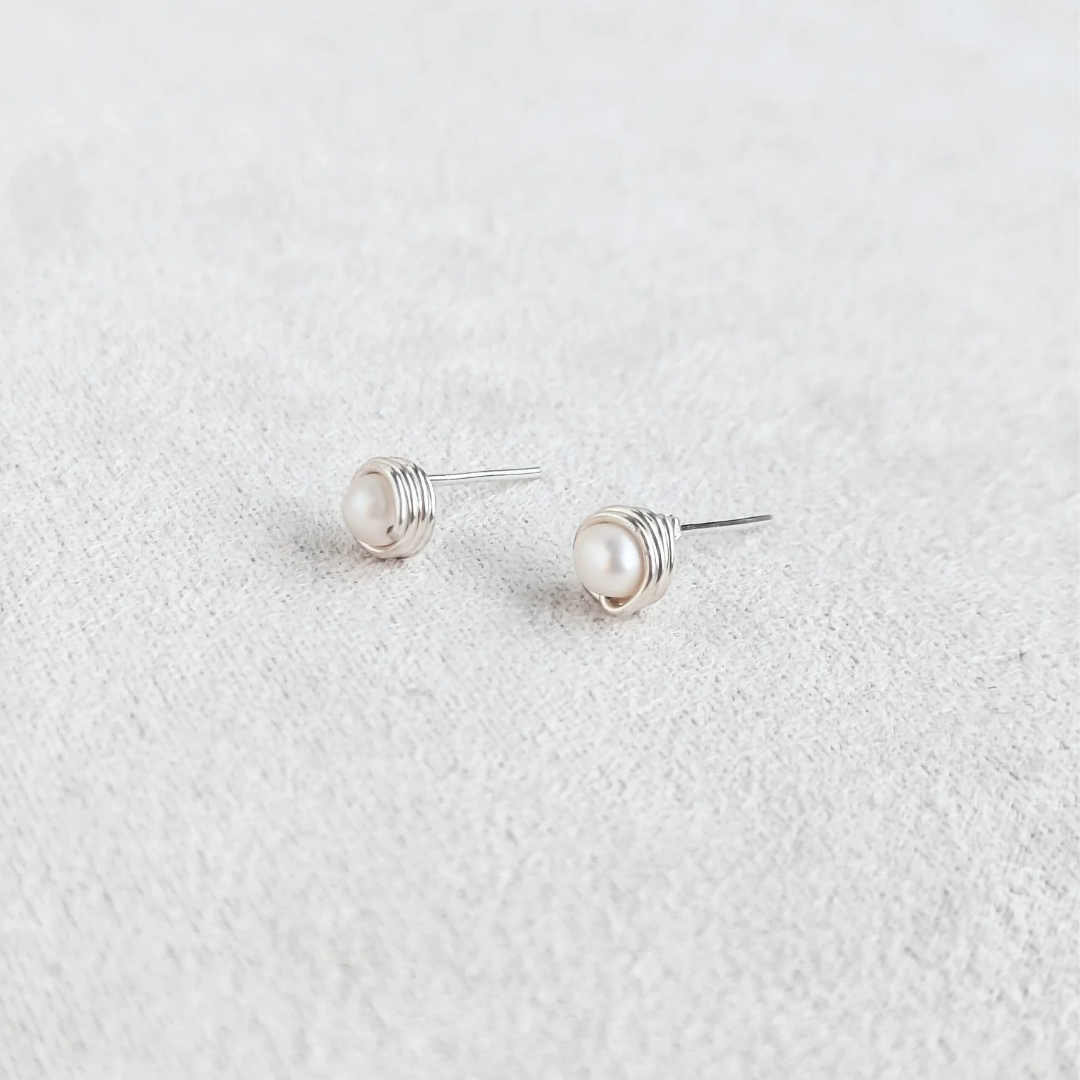 עגילים צמודים בר פנינה